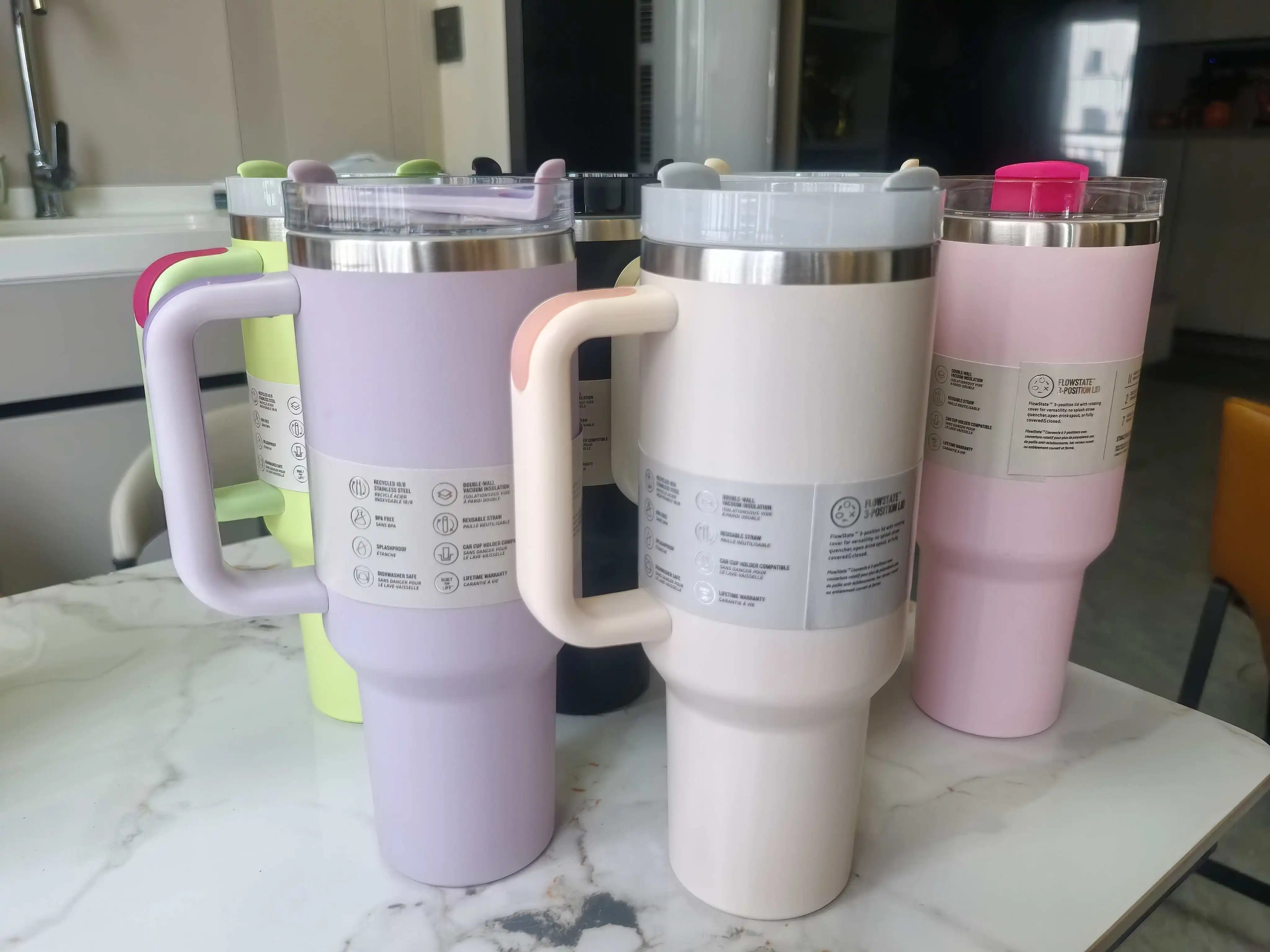 40-ounce vacuum insulated mug, double-walled thermos, stainless steel car water bottle, suitable for hot and cold drinks